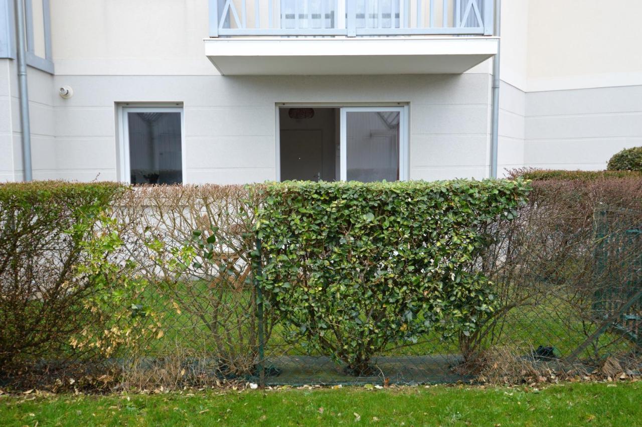 Jardin - A 50M De La Plage - Wifi - Parking Courseulles-sur-Mer Buitenkant foto
