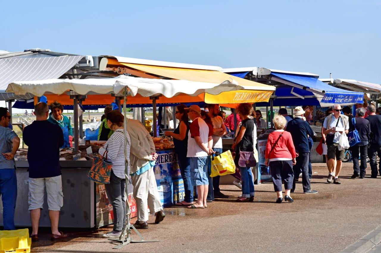 Jardin - A 50M De La Plage - Wifi - Parking Courseulles-sur-Mer Buitenkant foto